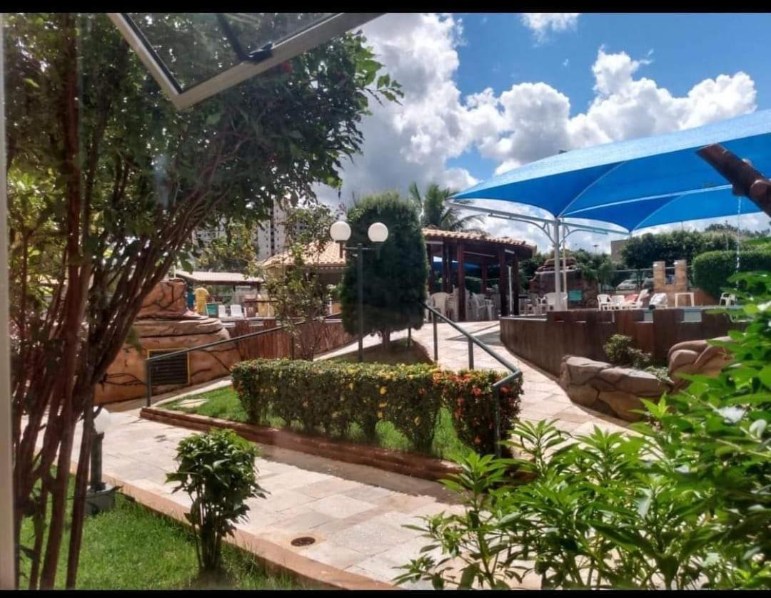 Flat Para Temporada Perto Singapura Shopping Com 7 Piscinas, Bar Molhado, Restaurante - A 3 Min Centro De Caldas Novas! Exterior photo